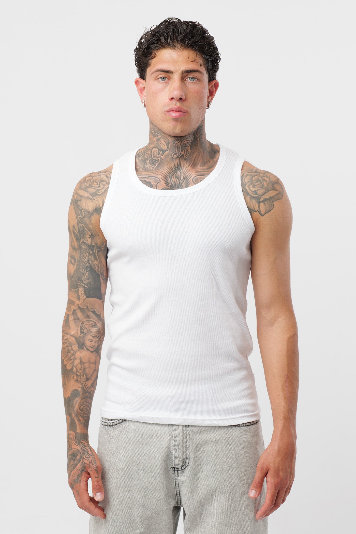 Weißes geripptes Tanktop