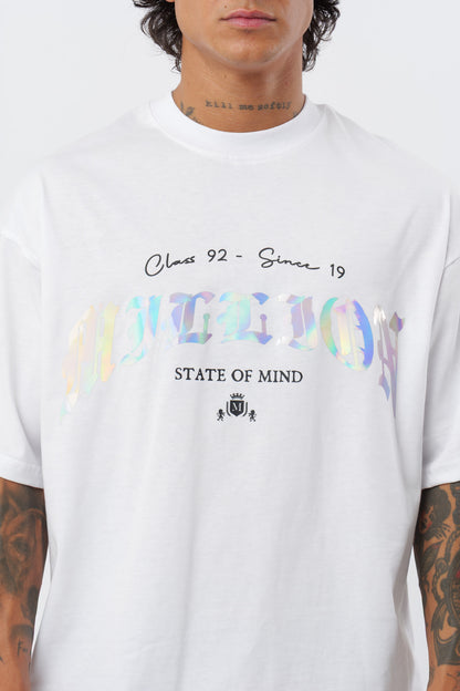Weißes T-Shirt mit schwarzem Logo