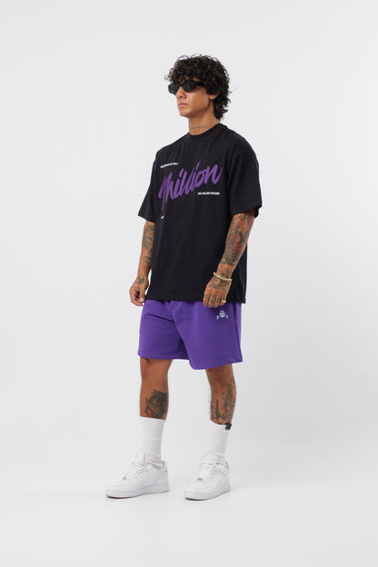 Weißes T-Shirt mit schwarzem Logo