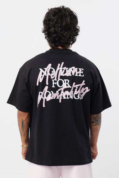Weißes T-Shirt mit schwarzem Logo